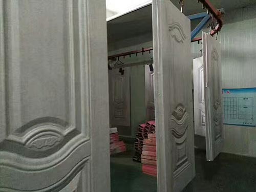 聚氨酯門板澆注 江蘇聚氨酯發泡機(圖2) 聚氨酯門板澆注