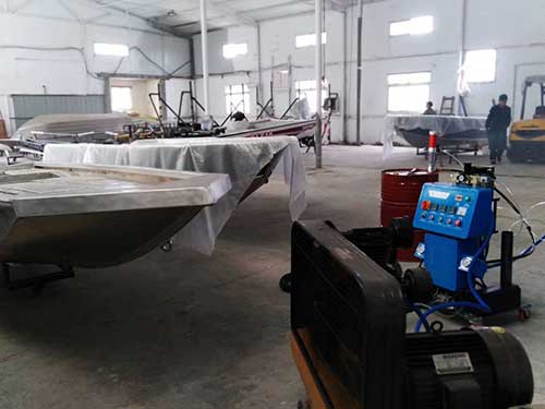 Q2600聚氨酯發泡機