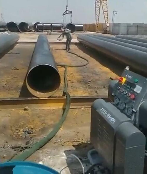 大型管道防腐補口機(圖1) 大型管道防腐補口機