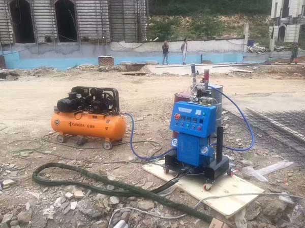 外墻發泡保溫噴涂 液壓聚氨酯噴涂機(圖1) 外墻發泡保溫噴涂 液壓聚氨酯噴涂機