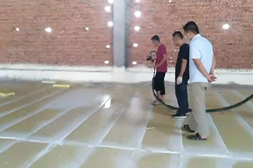 冷庫保溫施工專用聚氨酯噴涂發泡機(圖2) 冷庫保溫施工專用聚氨酯