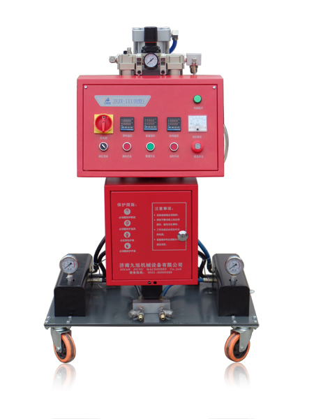 小型聚氨酯發泡機用作罐體保溫發泡施工(圖1) 小型聚氨酯發泡機用作罐體保溫發泡施工