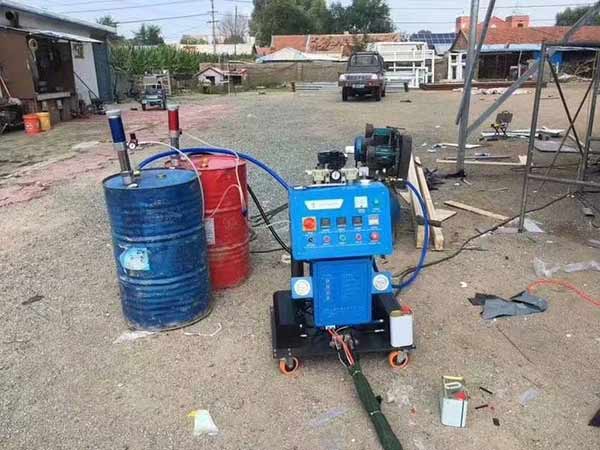 大城縣聚氨酯發泡機(圖2) Q2600大城縣聚氨酯發泡機